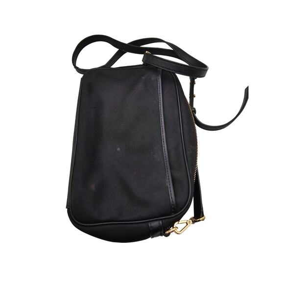 Michael Kors Nylon Jet Set Charm East West Crossbody Bag Black and Gold - Picture 4 of 6